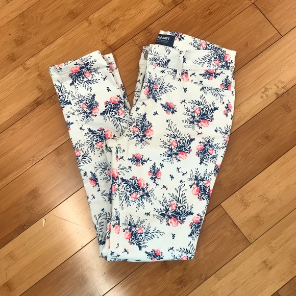Old Navy Other - NWOT Rockstar Jeggings - girls 12